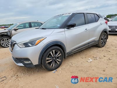 2019 NISSAN KICKS SR 3N1CP5CU9KL533882 - główne zdjęcie licytacji z USA - miniatura