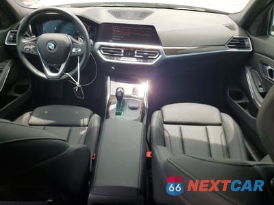 Zdjęcie 8 z 12 samochodu: 2021 BMW 330I VIN:3MW5R1J09M8C09620 - miniatura