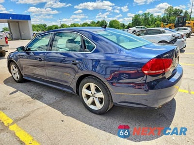 Drugie zdjęcie samochodu z przodu: 2013 VOLKSWAGEN PASSAT SE VIN:1VWBP7A35DC037486 - miniatura