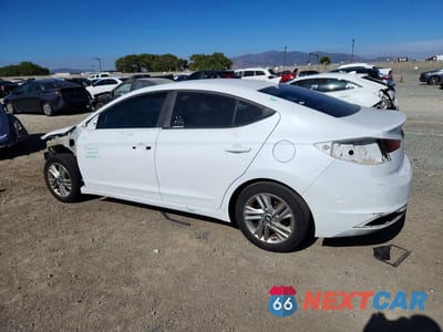 Drugie zdjęcie samochodu z przodu: 2019 HYUNDAI ELANTRA SEL VIN:5NPD84LF7KH424394 - miniatura