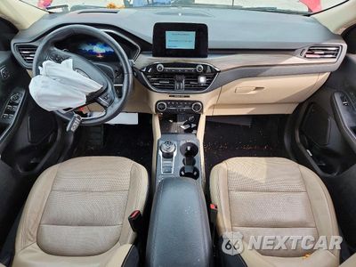 Zdjęcie 8 z 13 samochodu: 2020 FORD ESCAPE TITANIUM VIN:1FMCU9J90LUA59965 - miniatura