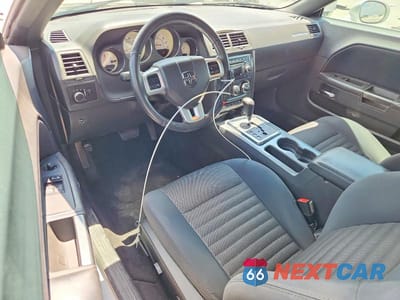 Zdjęcie 8 z 12 samochodu: 2011 DODGE CHALLENGER VIN:2B3CJ4DG7BH596734 - miniatura