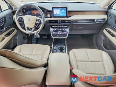 Zdjęcie 8 z 13 samochodu: 2021 LINCOLN CORSAIR RESERVE VIN:5LMCJ2C94MUL18078 - miniatura