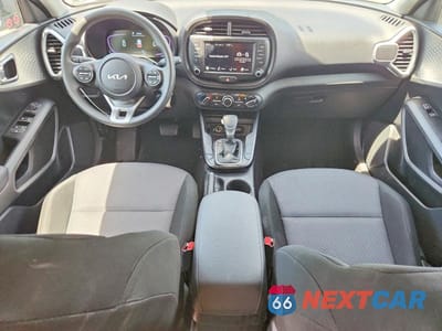 Zdjęcie 8 z 13 samochodu: 2025 KIA SOUL LX VIN:KNDJ23AU4S7941849 - miniatura