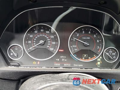 Zdjęcie 9 z 12 samochodu: 2018 BMW 330 XI VIN:WBA8D9G50JNU69894 - miniatura