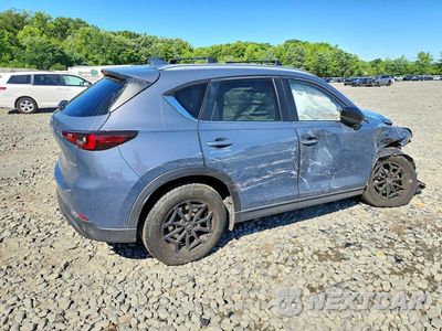 Trzecie zdjęcie samochodu z tyłu: 2024 MAZDA CX-5 PREFERRED VIN:JM3KFBCM2R0396289 - miniatura