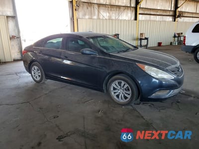 Czwarte zdjęcie samochodu z boku: 2011 HYUNDAI SONATA GLS VIN:5NPEB4AC9BH254151 - miniatura