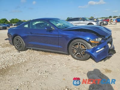 Czwarte zdjęcie samochodu z boku: 2019 FORD MUSTANG VIN:1FA6P8TH3K5184867 - miniatura
