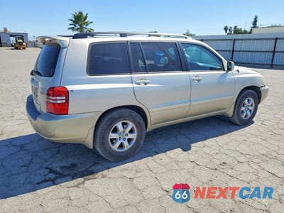 Trzecie zdjęcie samochodu z tyłu: 2002 TOYOTA HIGHLANDER LIMITED VIN:JTEGF21AX20048815 - miniatura