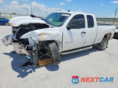2013 CHEVROLET SILVERADO K2500 HEAVY DUTY 1GC2KVCG3DZ132129 - główne zdjęcie licytacji z USA - miniatura