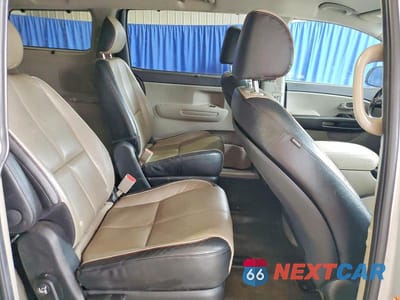 Zdjęcie 11 z 13 samochodu: 2021 KIA SEDONA EX VIN:KNDMB5C13M6674515 - miniatura