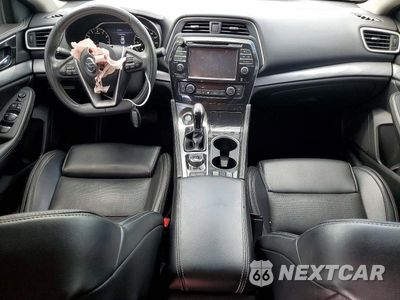 Zdjęcie 8 z 12 samochodu: 2017 NISSAN MAXIMA 3.5 SV VIN:1N4AA6AP6HC424850 - miniatura