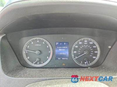 Zdjęcie 9 z 13 samochodu: 2017 HYUNDAI SONATA SPORT VIN:5NPE34AF8HH553579 - miniatura