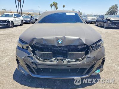 Piąte zdjęcie samochodu w środku: 2025 BMW I5 EDRIVE 40 VIN:WBY33FK06SCT62886 - miniatura