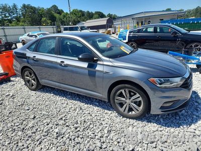 Czwarte zdjęcie samochodu z boku: 2019 VOLKSWAGEN JETTA S VIN:3VWC57BU8KM040556 - miniatura