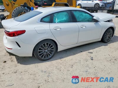 Trzecie zdjęcie samochodu z tyłu: 2021 BMW 228XI VIN:WBA73AK04M7H36803 - miniatura