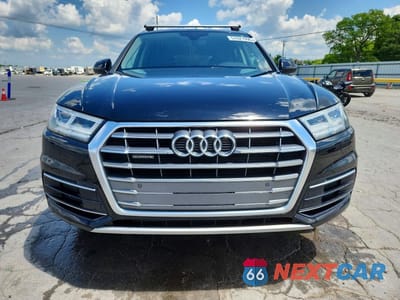 Piąte zdjęcie samochodu w środku: 2019 AUDI Q5 PREMIUM PLUS VIN:WA1BNAFYXK2122671 - miniatura