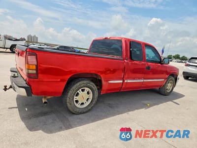 Trzecie zdjęcie samochodu z tyłu: 2001 GMC NEW SIERRA C1500 VIN:2GTEC19T411198555 - miniatura