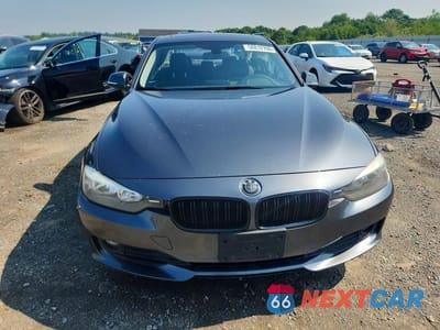 Piąte zdjęcie samochodu w środku: 2015 BMW 320 I XDRIVE VIN:WBA3C3C59FK202035 - miniatura
