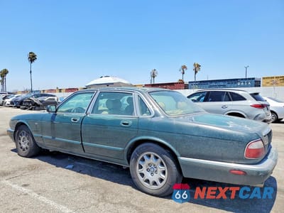 Drugie zdjęcie samochodu z przodu: 2003 JAGUAR XJ8 VIN:SAJDA14C53LF55302 - miniatura