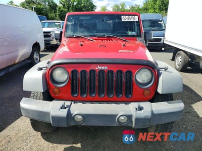 Piąte zdjęcie samochodu w środku: 2012 JEEP WRANGLER SPORT VIN:1C4AJWAG4CL101710 - miniatura
