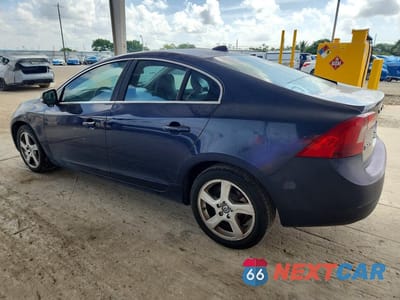 Drugie zdjęcie samochodu z przodu: 2012 VOLVO S60 T5 VIN:YV1622FS5C2080102 - miniatura