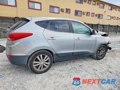 Trzecie zdjęcie samochodu z tyłu: 2010 HYUNDAI TUCSON LIMITED VIN:KM8JU3AC4AU020356 - miniatura
