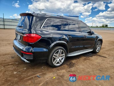 Trzecie zdjęcie samochodu z tyłu: 2015 MERCEDES-BENZ GL 63 AMG VIN:4JGDF7EE1FA541957 - miniatura