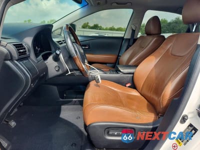 Zdjęcie 7 z 13 samochodu: 2013 LEXUS RX 350 VIN:2T2ZK1BA8DC119144 - miniatura