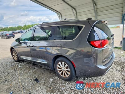 Drugie zdjęcie samochodu z przodu: 2019 CHRYSLER PACIFICA TOURING L VIN:2C4RC1BG4KR633138 - miniatura