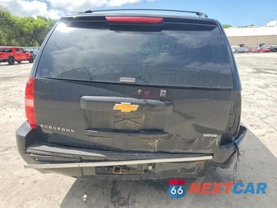 Zdjęcie 6 z 12 samochodu: 2012 CHEVROLET SUBURBAN K1500 LTZ VIN:1GNSKKE74CR111131 - miniatura