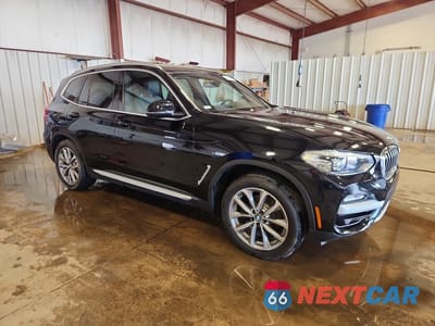 Czwarte zdjęcie samochodu z boku: 2019 BMW X3 XDRIVE30I VIN:5UXTR9C56KLE15311 - miniatura