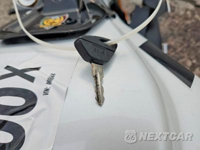 Zdjęcie 8 z 9 samochodu: 2024 APRILIA RS 660 EXTREMA VIN:ZD4KSUR05RS000644 - miniatura