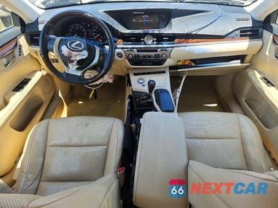 Zdjęcie 8 z 13 samochodu: 2014 LEXUS ES 350 VIN:JTHBK1GG7E2129973 - miniatura