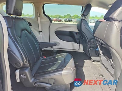Zdjęcie 11 z 13 samochodu: 2023 CHRYSLER PACIFICA TOURING L VIN:2C4RC1BG2PR620900 - miniatura