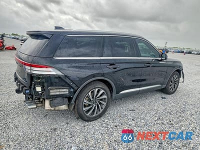Trzecie zdjęcie samochodu z tyłu: 2025 LINCOLN AVIATOR VIN:5LM5J6WC5SGL16195 - miniatura