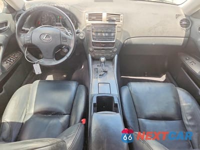 Zdjęcie 8 z 12 samochodu: 2008 LEXUS IS 250 VIN:JTHCK262082020503 - miniatura