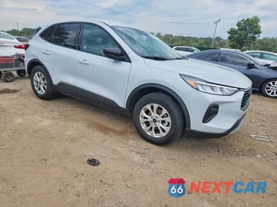 Czwarte zdjęcie samochodu z boku: 2025 FORD ESCAPE ACTIVE VIN:1FMCU9GN0SUB17754 - miniatura