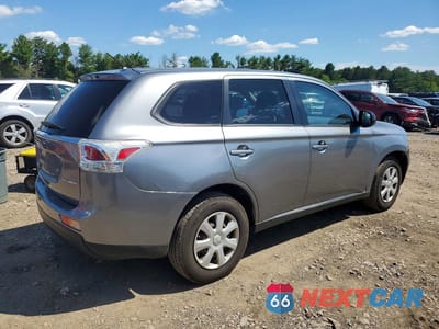 Trzecie zdjęcie samochodu z tyłu: 2014 MITSUBISHI OUTLANDER ES VIN:JA4AD2A32EZ000513 - miniatura