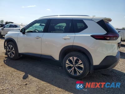 Drugie zdjęcie samochodu z przodu: 2021 NISSAN ROGUE SV VIN:5N1AT3BB8MC741833 - miniatura
