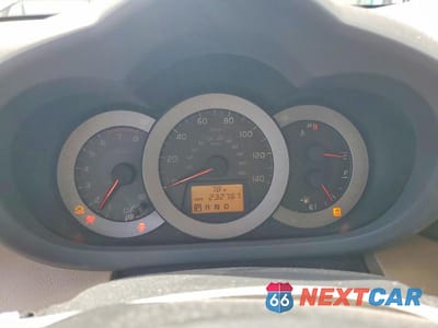 Zdjęcie 9 z 13 samochodu: 2010 TOYOTA RAV4 LIMITED VIN:JTMYF4DV6A5029490 - miniatura