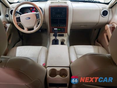 Zdjęcie 8 z 14 samochodu: 2006 FORD EXPLORER EDDIE BAUER VIN:1FMEU74E46UB44009 - miniatura