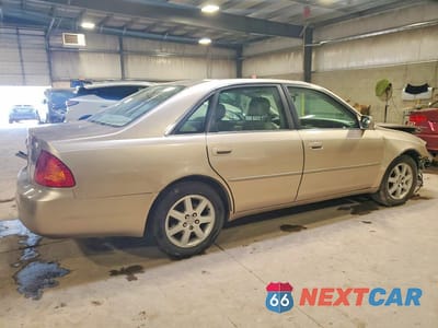 Trzecie zdjęcie samochodu z tyłu: 2000 TOYOTA AVALON XLS VIN:4T1BF28BXYU069125 - miniatura