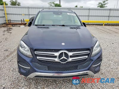 Piąte zdjęcie samochodu w środku: 2017 MERCEDES-BENZ GLE 350 4MATIC VIN:4JGDA5HB3HA918456 - miniatura