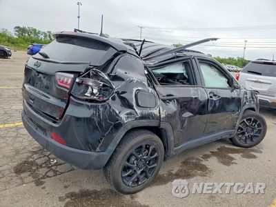 Trzecie zdjęcie samochodu z tyłu: 2025 JEEP COMPASS LATITUDE VIN:3C4NJDBN2ST610068 - miniatura