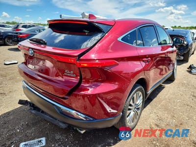 Trzecie zdjęcie samochodu z tyłu: 2021 TOYOTA VENZA XLE VIN:JTEAAAAH7MJ086186 - miniatura