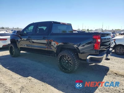 Drugie zdjęcie samochodu z przodu: 2021 CHEVROLET SILVERADO C1500 LT VIN:3GCPWCED2MG201247 - miniatura