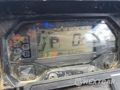 Zdjęcie 8 z 10 samochodu: 2021 HONDA TALON 1000 UTILITY VEHICLE VIN:1HFVE059XM4201259 - miniatura