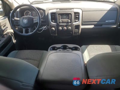 Zdjęcie 8 z 12 samochodu: 2016 RAM 1500 REBEL VIN:1C6RR7GT9GS221849 - miniatura