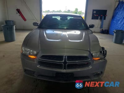 Piąte zdjęcie samochodu w środku: 2013 DODGE CHARGER SE VIN:2C3CDXBGXDH690723 - miniatura